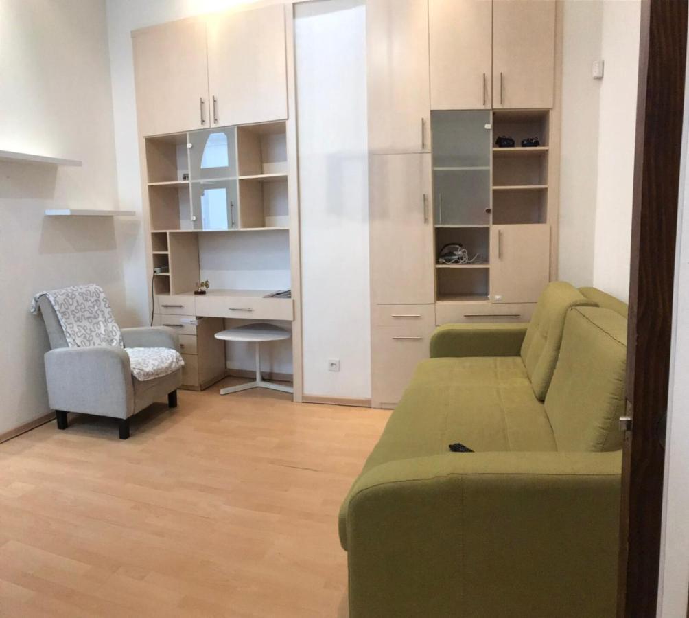 Apartment near Deribasovskaya Odessa Eksteriør bilde
